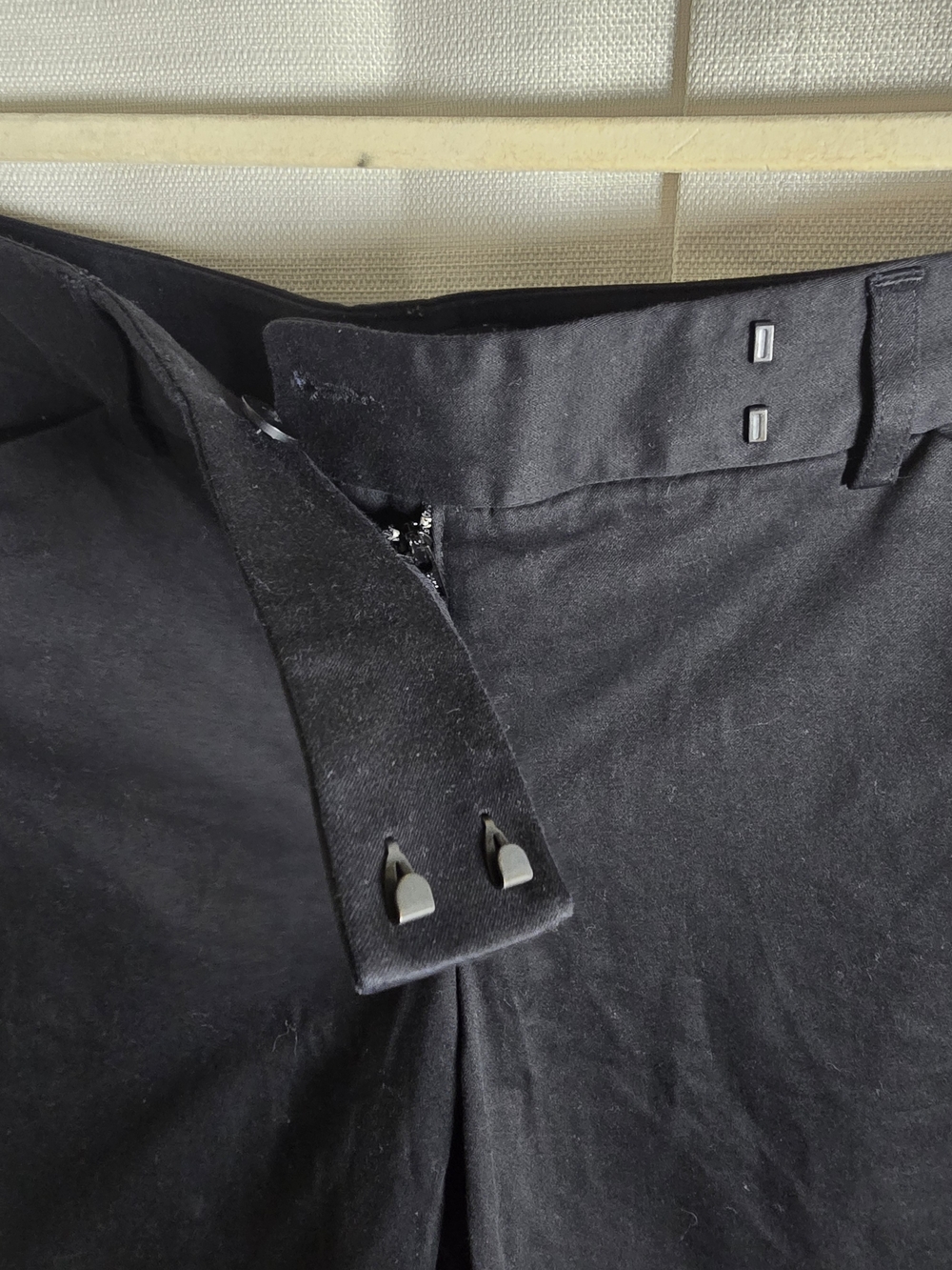 Express Design Studio Shorts - Picture 2 of 6